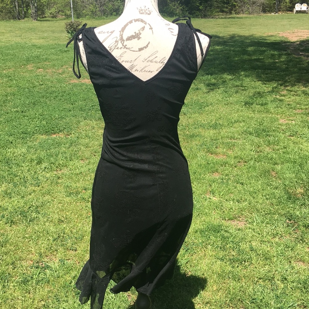 Beautiful black evening or prom dress - Picture 5 of 7